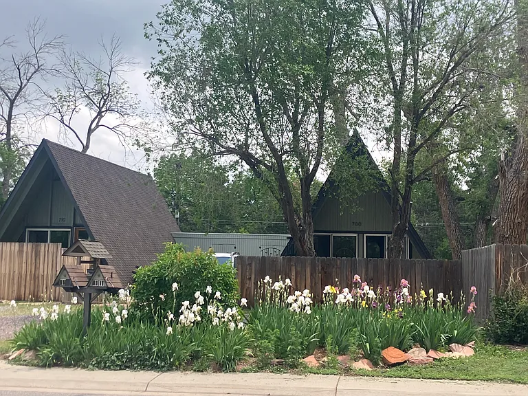 710 Crescent Dr — Photo 15