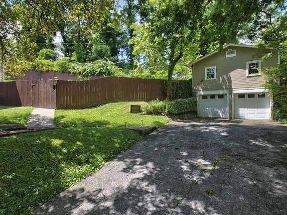 2nd image of 1020 Englewood Ave