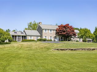3 Krislynn Dr #PVT, Pittsford, NY 14534
