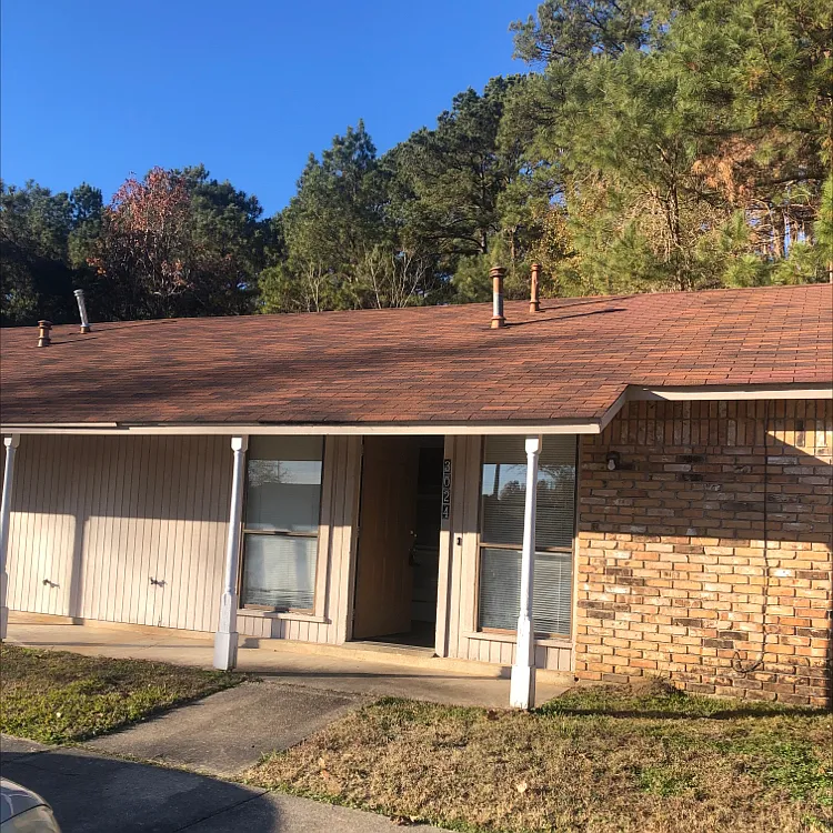 R- 3024 Courtney Avenue - 1 — Photo 2