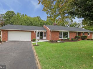 1504 Oxmead Rd, Burlington, NJ 08016