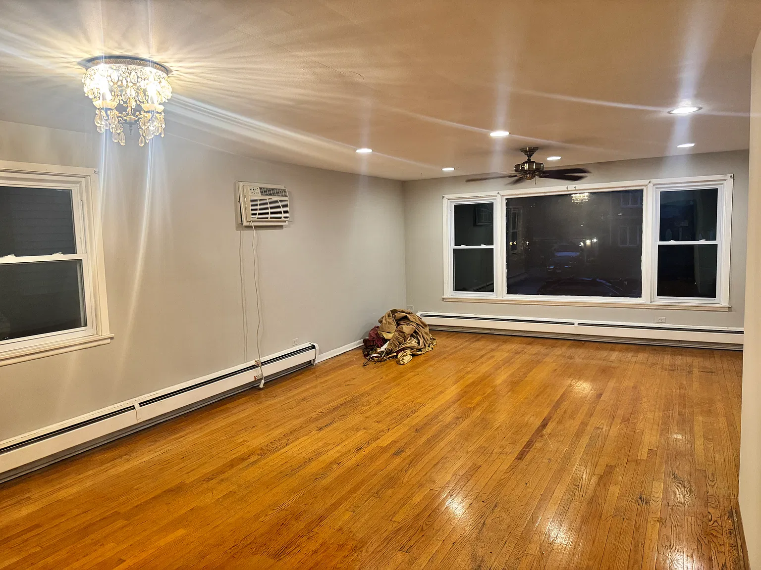 3 bed, 1800 sqft, $2,800 — Photo 4
