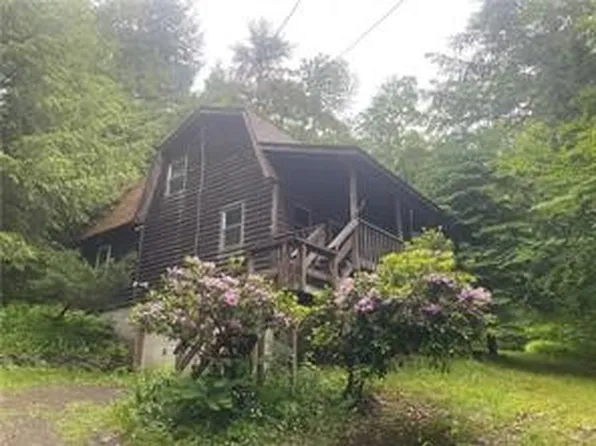 415 Junction Rd, Bainbridge, NY 13733