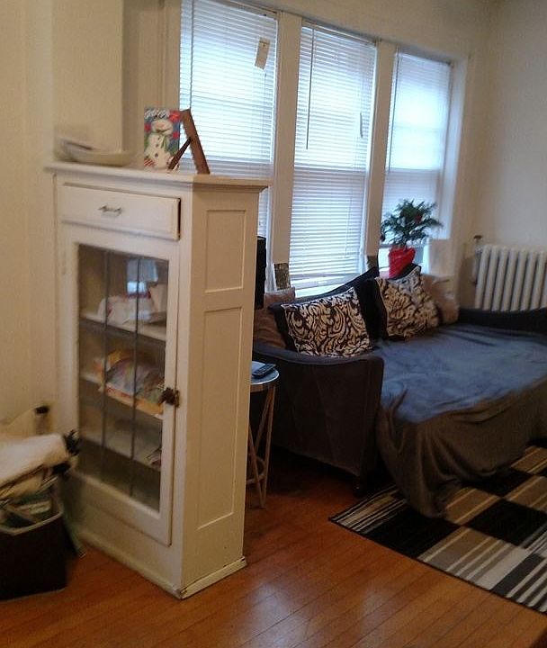 1st image of 2957 N Bartlett Ave APT 26