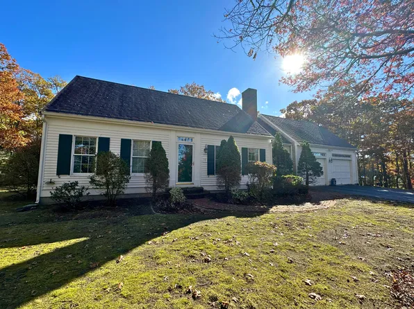 19 Jasper Moore Trail, Harwich, MA 02645