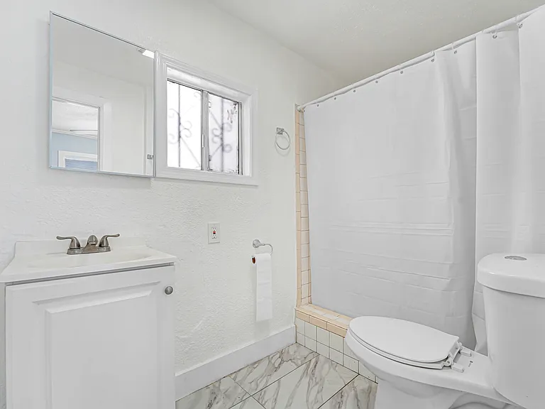 9615 Grandee Ave #9621-1/2 — Photo 4