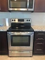 4th image of 7325 Markham Rd Unit 420