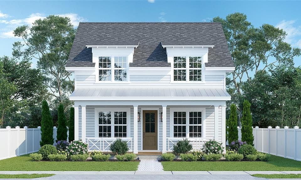 1st image of 646 35TH AVENUE N