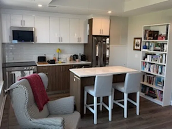 28 Pretoria Ave, Ottawa, ON