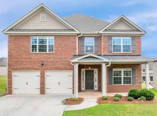 79 Clubhouse Ln, Acworth, GA 30101