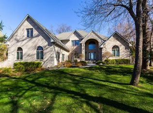 2498 Forest Reed Pl, Le Claire, IA 52753