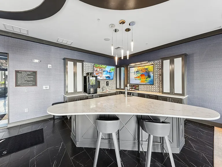 The Ivy Apartment Homes — Photo 10