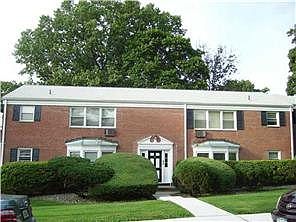 1st image of 5 Lenox Ct APT 1104