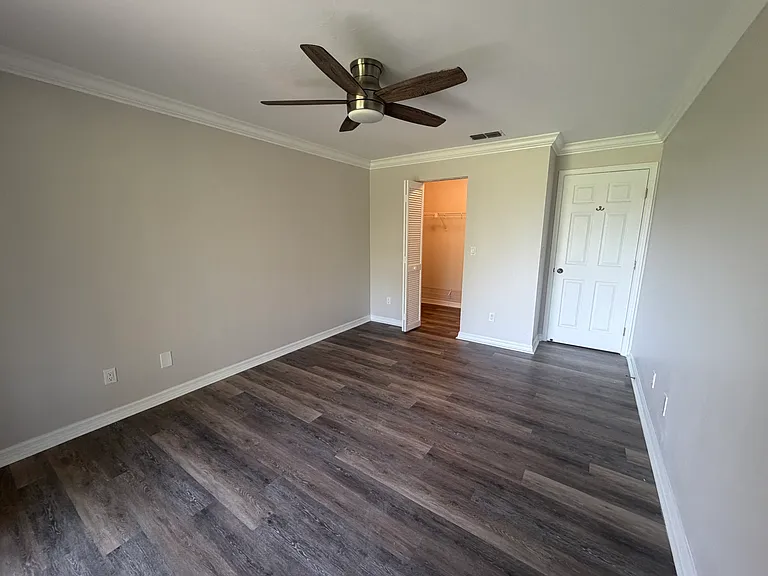 9305 Cobbler Ln — Photo 3