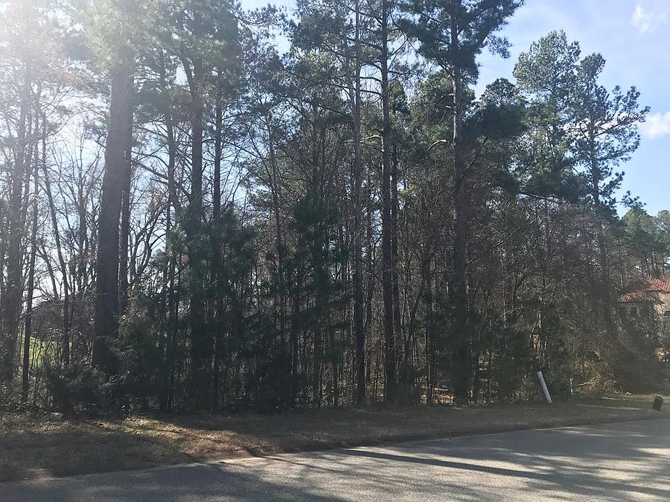 2nd image of 707 Maidstone Ct