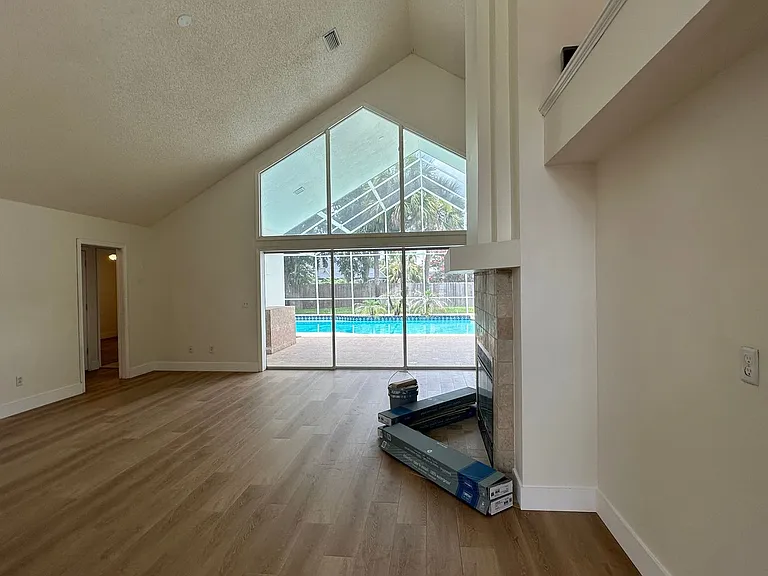 935 Shriver Cir — Photo 25