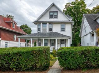 122 Chauncey Ave, New Rochelle, NY 10801