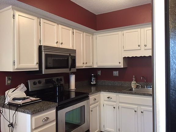 5th image of 309 East St APT 13