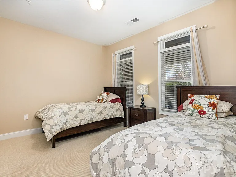 637 Williamson Rd #108 — Photo 18