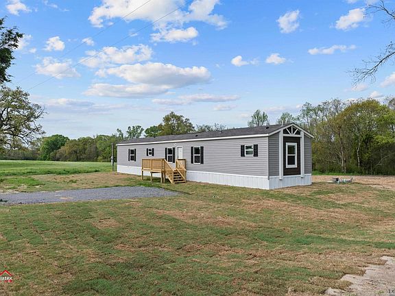 2nd image of 477 County Road 3000