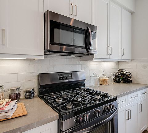 5th image of 7105 Tampa Ave #7105