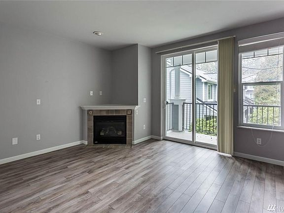 2nd image of 16125 Juanita Woodinville Way NE Unit 1614