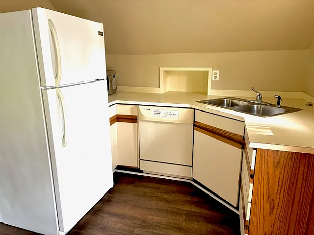 3255 Central St #2 — Photo 15