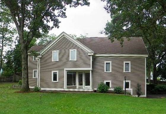 1st image of 435 Merrimac St