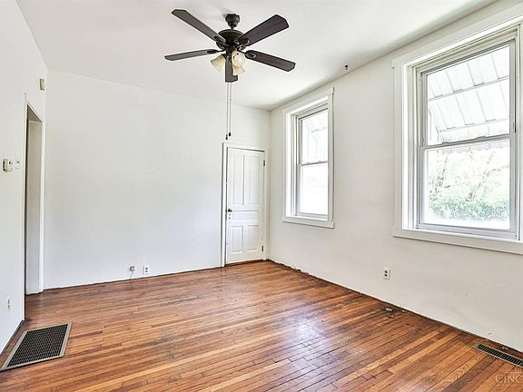 5th image of 4123 Kirby Ave