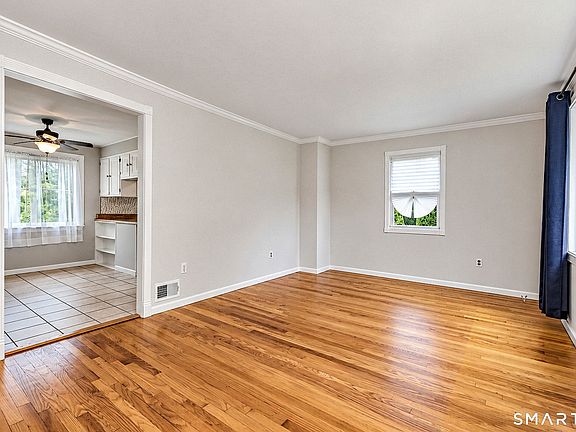 5th image of 25 Fairfield Street