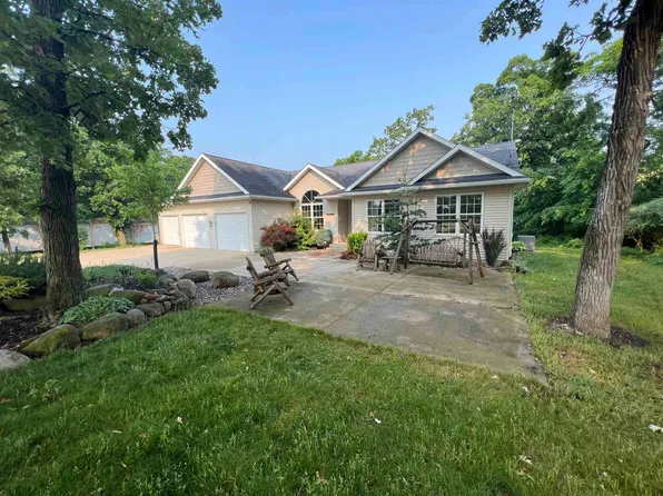 W3967 Jennings Rd, Rio, WI 53960