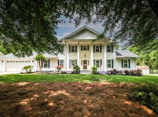 1678 Rangewood Dr SW, Lilburn, GA 30047