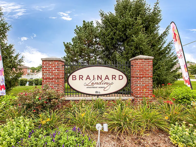 Brainard Landings — Photo 46