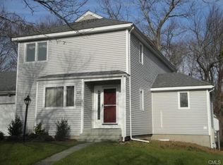 221 Deer Run, Shelton, CT 06484