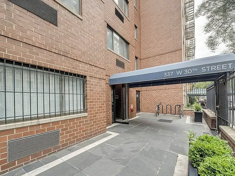 345 W 30th St #9B — Photo 9