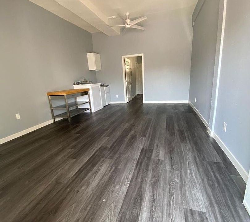 1st image of 2501 W 54th St #10423628