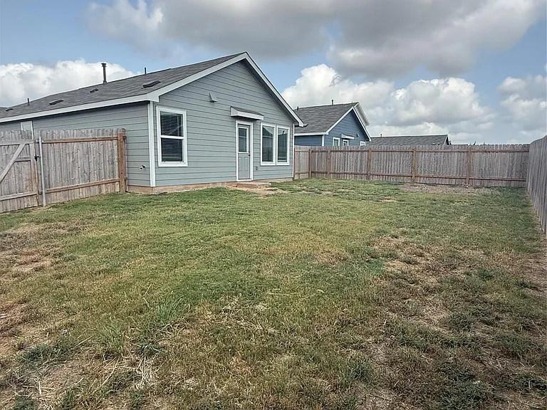 2324 Dust Devil Dr — Photo 21