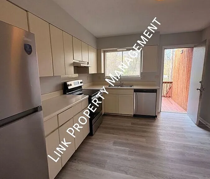 3403 Gail Dr — Photo 10