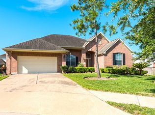 13910 Stonewood Ct, Rosharon, TX 77583