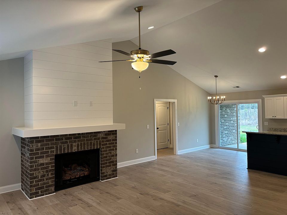 319 Cherokee Crk, Gaffney, SC 29341 Zillow