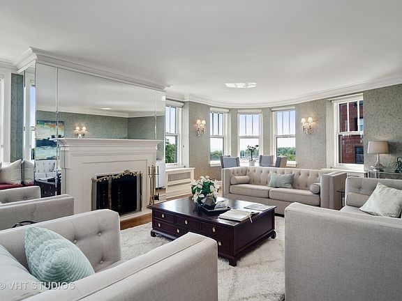 5th image of 3300 N Lake Shore Dr APT 6AB