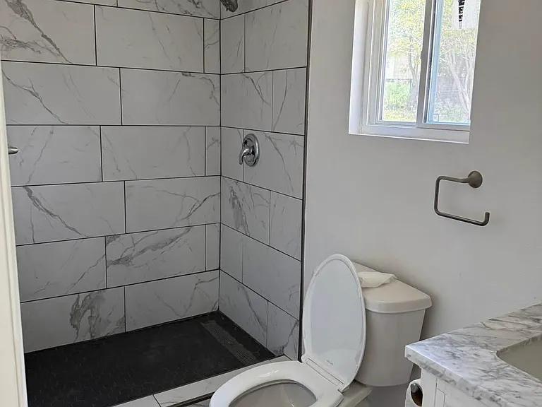 1512 Avant Ave — Photo 6