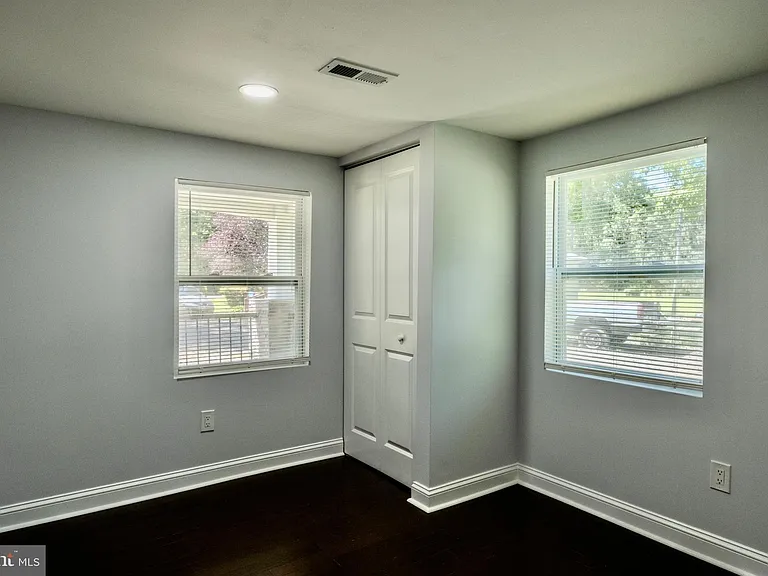 48540 Mattapany Rd — Photo 12