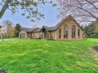 115 Hawthorne Dr, Spencerport, NY 14559