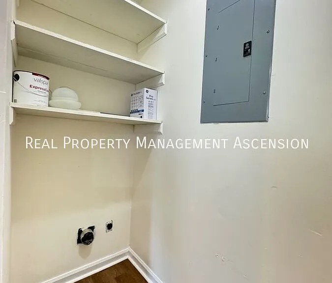 99 Walthall Ave — Photo 14