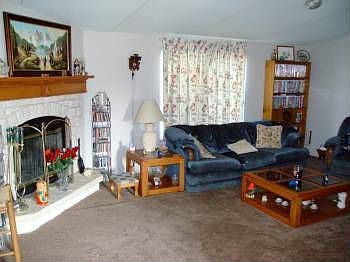 3rd image of 4975 Nova Ave