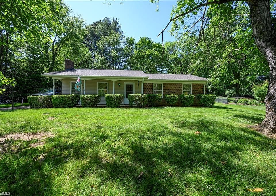 1st image of 3 Conway Ct
