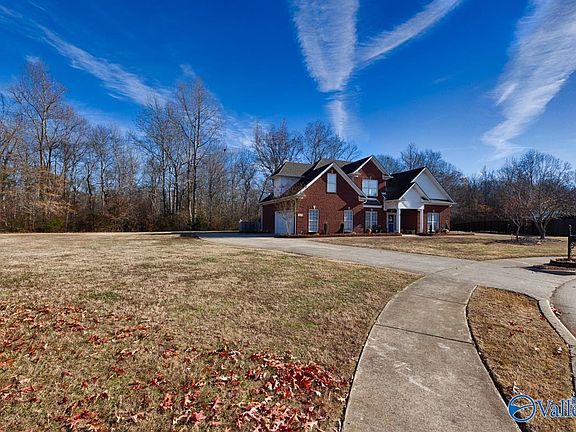 4th image of 172 Wes Ashley Dr