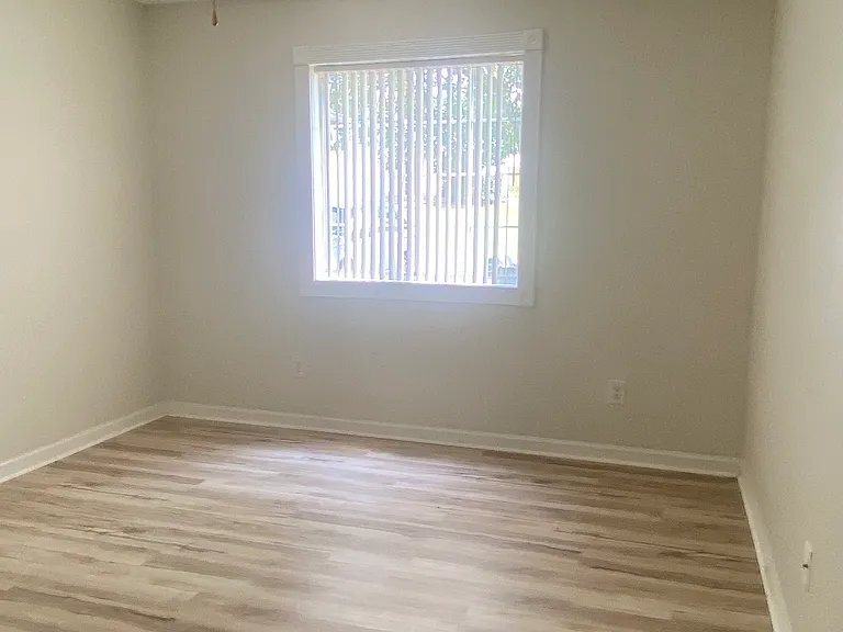 2461 Stratford Crossing Dr — Photo 14