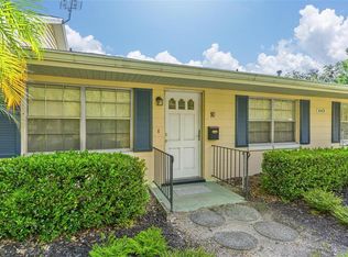 445 S Grandview St APT 10, Mount Dora, FL 32757